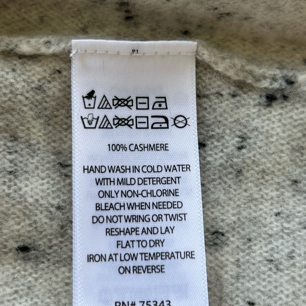 TAHARI 100% 2 ply cashmere marled scoop neck sweater sz MED NWT